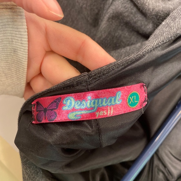 Scoop-Back Cap-Sleeve Dress | Desigual - Picture 3 of 8